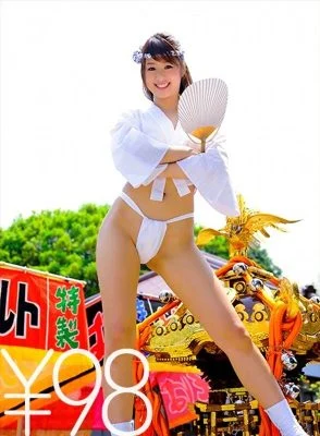 DV-1416 Mii Nana’s work at an affordable price! It’s a festival, it’s sex! Naked Mii Nana in a happi coat is face-to-face union at the entrance. She shows off in a cowgirl position to the men carrying the mikoshi. When the mikoshi goes away