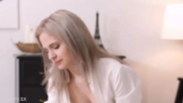 fc2-ppv 4886421 【Unedited】Petite slender blonde girl. Massage like a men’s esthetic salon with intense aftercare included. High-quality present with reviews | FC2 Electronic Market