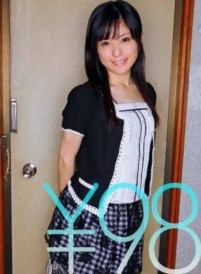 SERO-039 [Special Offer] When I called for a delivery health service, the cute girl, Mione-chan, finally showed up. I attacked her sensitive pussy with my dick and rubbed her small breasts. She started riding me hard, and when I pounded her beautiful ass