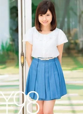 AVOP-302 [Specials] Missing without the first blowjob of the innocent beautiful girl Miyabi-chan! I didn’t know what to do and I was confused, but I was holding it deeply. From the back muscle licking with the tongue full and the ball licking, Ji Po