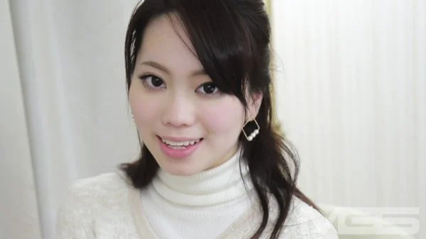 ETQT-032 What kind of sex do you like wife? “It’s intense. I’m a little interested in SM, but I couldn’t say it because my husband would scold me.”