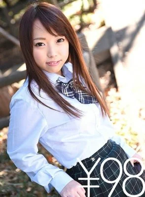 SERO-355 [Specials] Look at the many shameful attacks on Miki-chan, a beautiful Lori girl. Bondage & dildo masturbation & blowjob! She is tied up in her uniform and masturbates by straddling a fixed dildo. Strong ● Blow to play with boobs and co