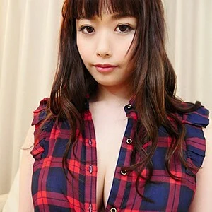 FREC-025 Momona