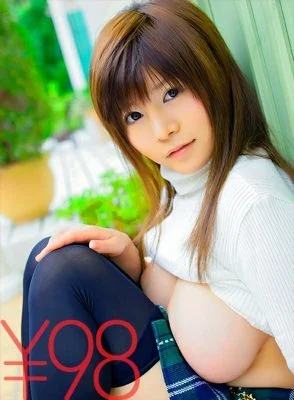 DV-1223 Yui Serizawa’s work at an affordable price! J cup huge breasts sex. Even though I was interviewed by a telop, I couldn’t answer well to the H that felt better than usual. Cowgirl push up from below, J cup shaking face-to-face sitting pos