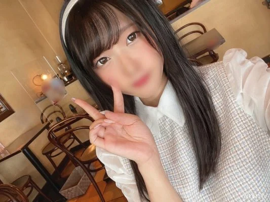 FC2-PPV-2477279 [Starbucks girls outflow] Cafe lover ♥ Black hair long pure pure pure female college student (20 years old) Visiting cafes with boyfriend! A large amount of raw vaginal cum shot leaked to a shaved streak pussy that has convulsions acme a
