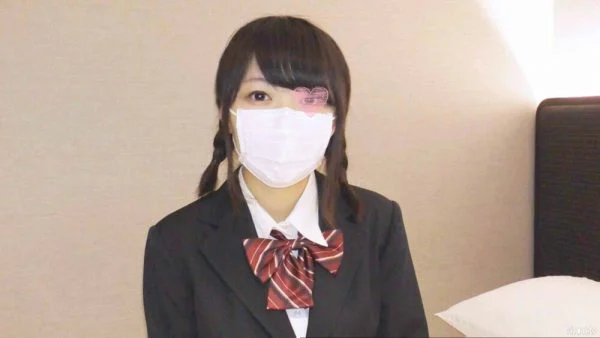 FC2-PPV-792632 Complete first shot ♥ Uniform raw squirrel ♥ This is the second person to have sex! Very pure 18 years old ♥ If you are in class, you will surely be embarrassed by the black-haired beautiful girl Hitomi who is a library committee, but