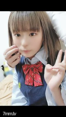 FC2-PPV-1766537 [No] ♯18-year-old friend’s sister. Bring it to the room and make it look like J ○ and make a raw etch.