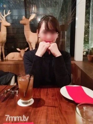 FC2-PPV-1418752 [Limited quantity 2480pr → 1200pt] First training A cafe clerk who has become a pet with a nice ass bitch Sakura’s service play