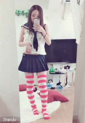 FC2-PPV-1021439 [Individual shooting] Sana-chan came to the band’s live performance from Kanto on a night bus. Cospaco with Shimakaze costume before going live with friends