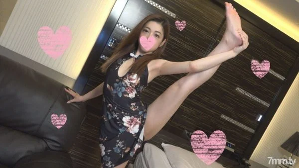 FC2-PPV-1463833 ★ Appearance ☆ Active beauty yoga instructor Morikawa 38 years old ☆ Electric blame for a super erotic pussy with soft legs ♥ Limitation of patience for the best blowjob ♥ Raw insertion in the best pussy [Personal shooting] * Wit