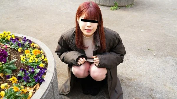 081223_01 A half-exploited girl with a love story