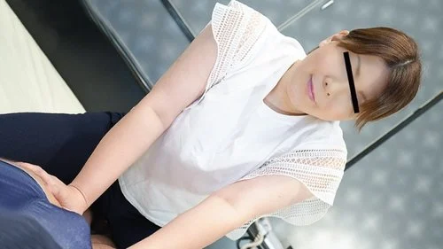PACOPACOMAMA-041123-828 Pacopacomama-041123_828 — A Married Woman Visiting Masseuse With A Chubby Body Too Erotic