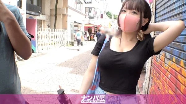 GANA-2564 Seriously Nampa, first shot. 1694 Capture a cute college student who shoots videos for SNS with clothes that emphasize big breasts! Play with the boastful tits, and do it! ● Poco insertion www Pay attention to the H cup god milk that shakes fr