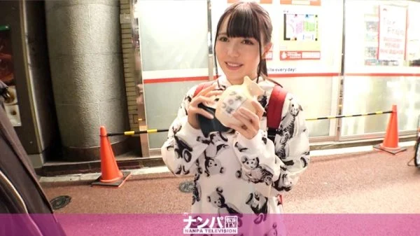 GANA-2398 Seriously Nampa, first shot. 1574 Succeeded in bringing an idol-class beautiful girl to a hotel in Nippori, which has a retro feel to downtown! !! If you have no sexual desire for your boyfriend and you are sexless, you will complain, so if you
