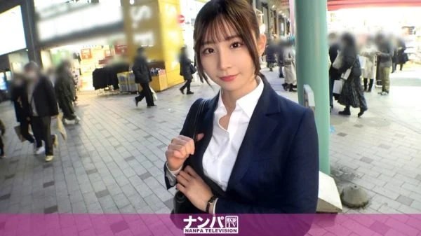 GANA-2659 Seriously Nampa, first shot. 1769 [Pantyhose Biribiri Clothes SEX] Picking up a real estate office lady in the first year of working life at Kichijoji! Suddenly the button on the blouse was unbuttoned, but because of her weak personality and H-l