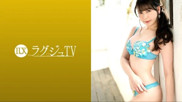 LUXU-1703 Luxury TV 1689 “There are five friends…” A cafe clerk with a cute face and a soothing voice makes her first appearance! Greed for sex that can not be imagined from a neat and graceful atmosphere! Immerse yourself in pleasure with an