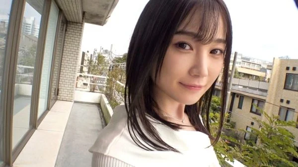 SIRO-5107 [The advent of a transcendent slender beauty] The goddess who wants to have sex anywhere when the erotic switch is turned on appears in AV! I’m slender but I eat a lot (Ji*ko), and I like people who eat a lot (Ma*ko)… [First shot] AV appl