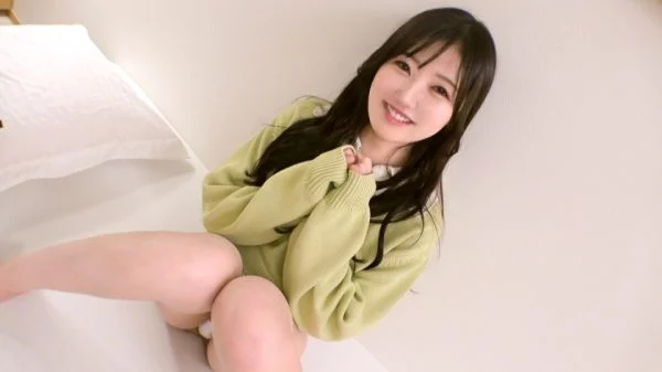 SIRO-5276 A captivating slender college student appears! Her innocence is beyond imagination from her appearance, making her gap moe! “I like being penetrated deep inside…////” A follow-up piston attack in her embarrassed state! Fight! One sho