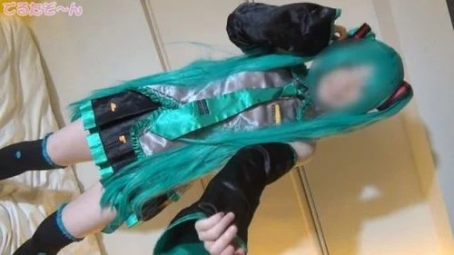 FC2-PPV-4946858 That Miku cosplayer is back in a remastered version! Masturbation & sex in her regular Miku outfit!
