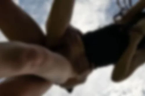 FC2-PPV-4962151 *Limited initial offer: 1560pt → 560pt* Slender, beautiful housewife whose husband found out [Enjoying Summer Part 3] Filming herself having sex while enjoying the best nature under the blue sky at a certain facility